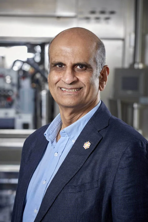 Dr Saleem Azeem - Clinical and External Engagement Director